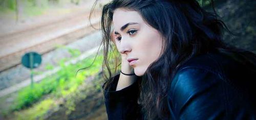 Come ridurre i dolori mestruali con rimedi naturali